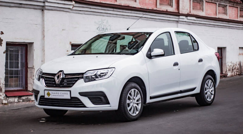 Капот Renault Sandero 2  2018 хэтчбек 1.4 Дизель Львов