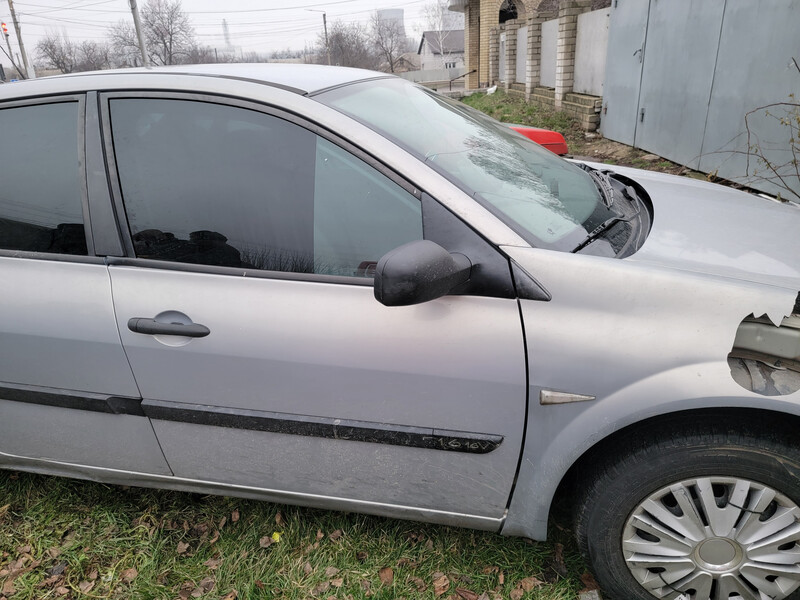 Крыло переднее правое Renault Megane 2 2003 1.6 Бензин Харьков