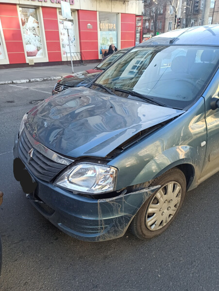 Бампер передний в сборе Renault Logan  2009 универсал 1.6 Бензин Одесса