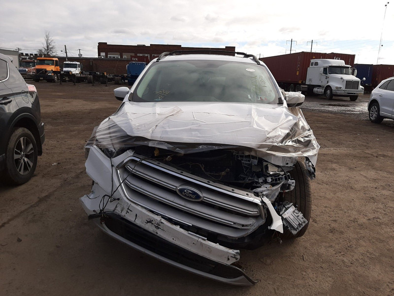 Бампер передній у зборі Ford Escape SE 2018 р.  1.5 л бензин Львів