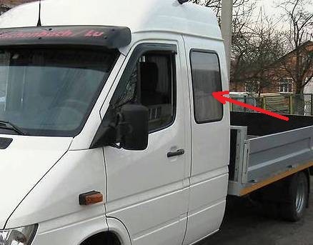 Бокове скло Mercedes-Benz Sprinter  2005 2.7 Дизель Одеса