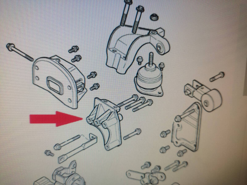 Кронштейн подушки Land Rover Freelander  2000 1.8 Бензин 