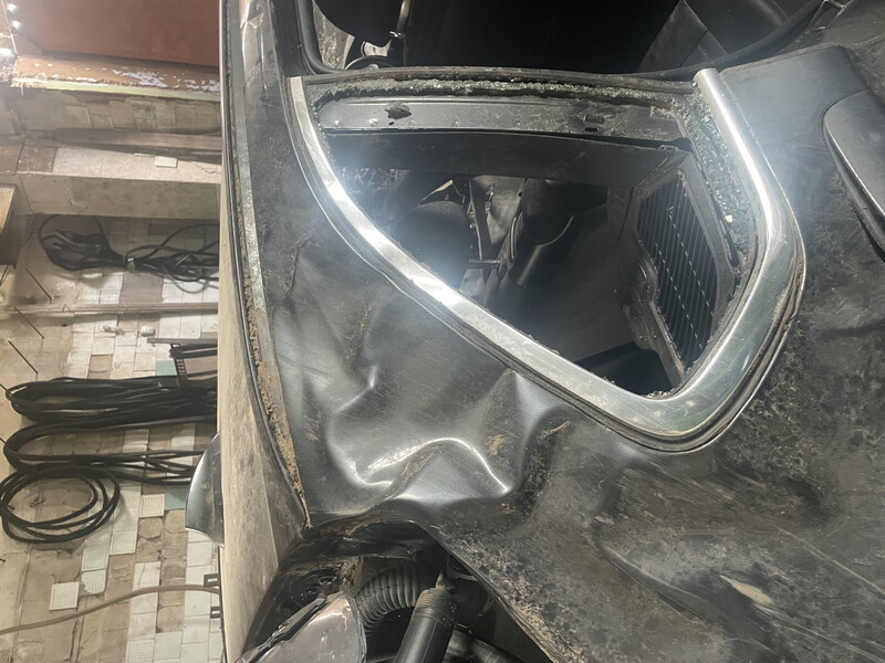 Крила зад права ліва BMW X5  2014 3.0 Дизель Луцк