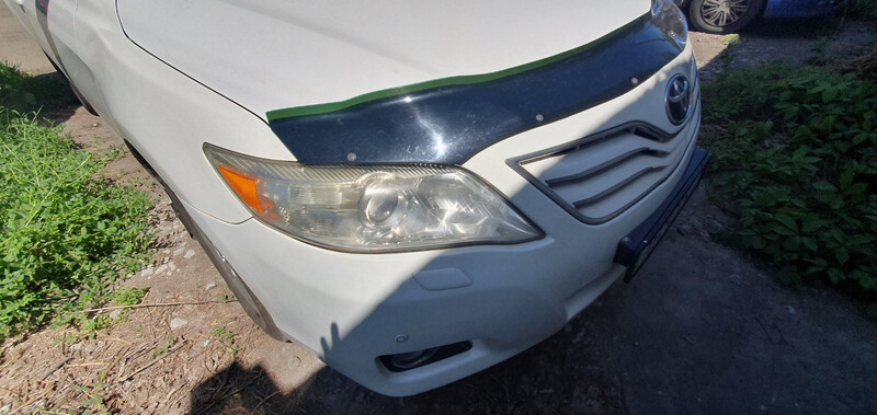 Фара передняя Toyota Camry 40  2010  Электро 