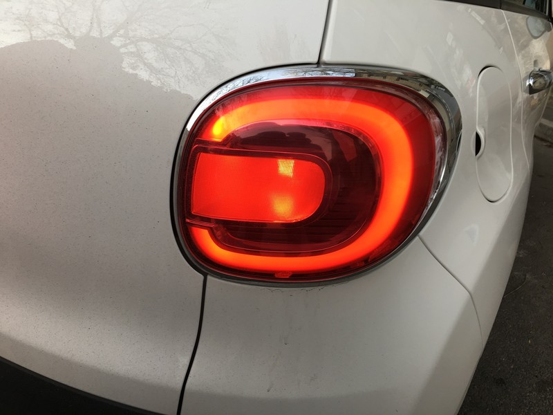 Задні ліхтарі Fiat 500L  2014 хетчбек 1.3 Бензин Херсон