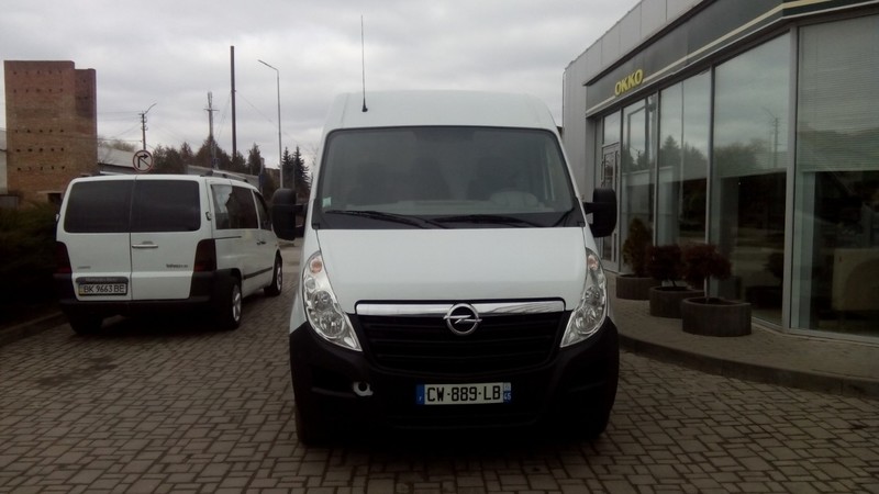 Заглушка в бампер Opel Movano  2013 2.3 Дизель Винница