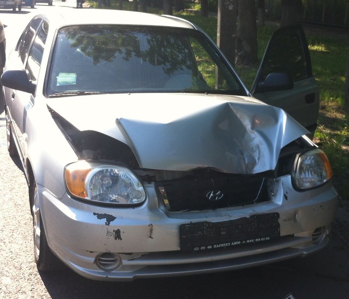 Капот 66400-25520   Hyundai Accent