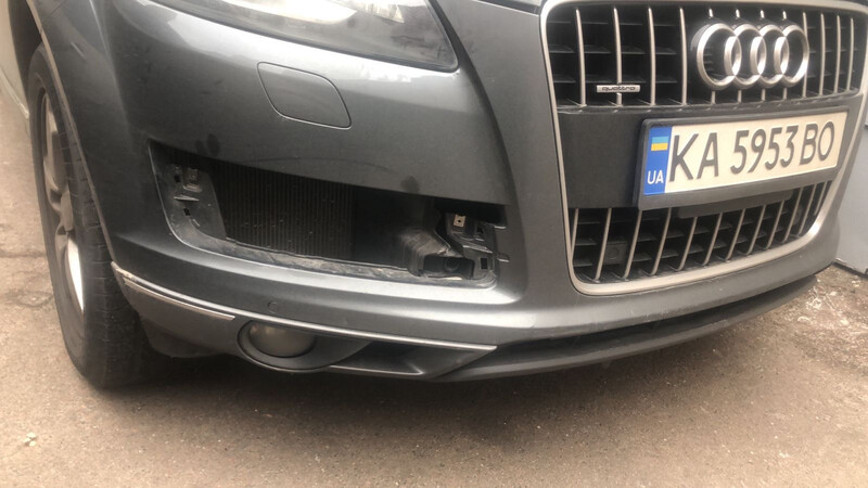 Передние поворотники Audi Q7  2015 3.0 Дизель Киев