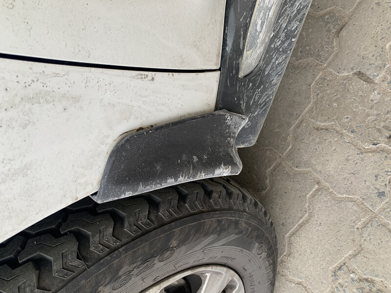 Брызговик Mitsubishi Outlander XL универсал 2011 г.  2.2 л дизель Житомир