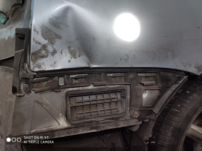 Кріплення бампера Volkswagen Passat B6 2005 універсал 2.0 Дизель Добропілля