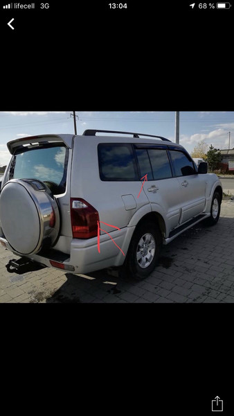 Форточка задней двери правая Mitsubishi Pajero Wagon  2005 3.2 Дизель Киев