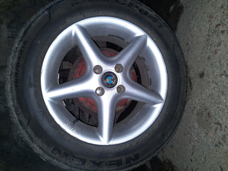 Титаны BMW 3 Series E30  1987 2.4 Дизель Костополь