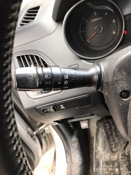 Переключатель света фар Hyundai ix35  2011 универсал 2.0 Дизель Днепр