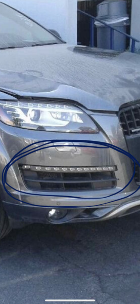 Поворотник левый Audi Q7  2014 универсал 3.0 Бензин Киев