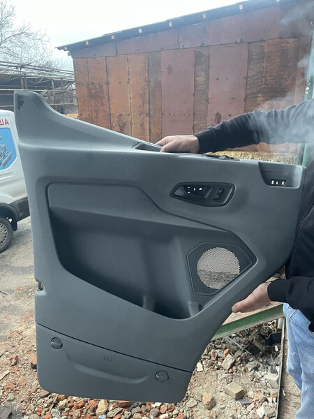 Карта водительской двери Ford Transit  2015 2.2 Дизель Белая Церковь