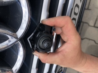 Кришечка на передню камеру Audi Q7  2018 3.0 Бензин Луцк