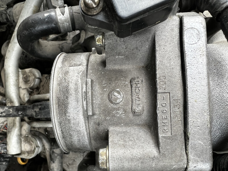 Дроссельная заслонка Subaru Legacy 4  2004 