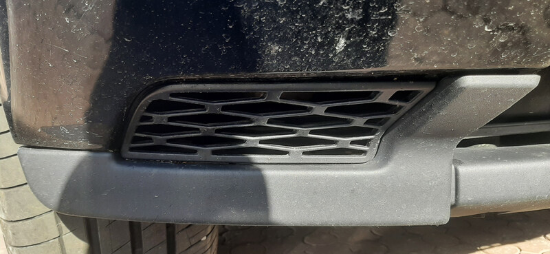 Накладка бампера Land Rover Range Rover  2008 универсал 4.2 Бензин Кременчуг