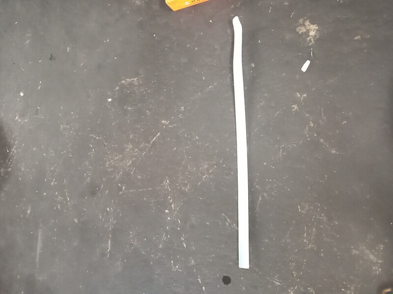 Молдинг двери передній правий Volkswagen Touran  2013 універсал 1.6 Дизель 