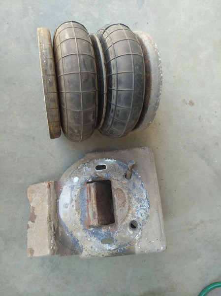 Подушка повітряна підставка під подушку Mercedes-Benz Sprinter 906 2013 2.3 Дизель Львов