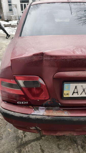Фонарь крышки багажника Mitsubishi Carisma  2002 1.8 Бензин Одесса