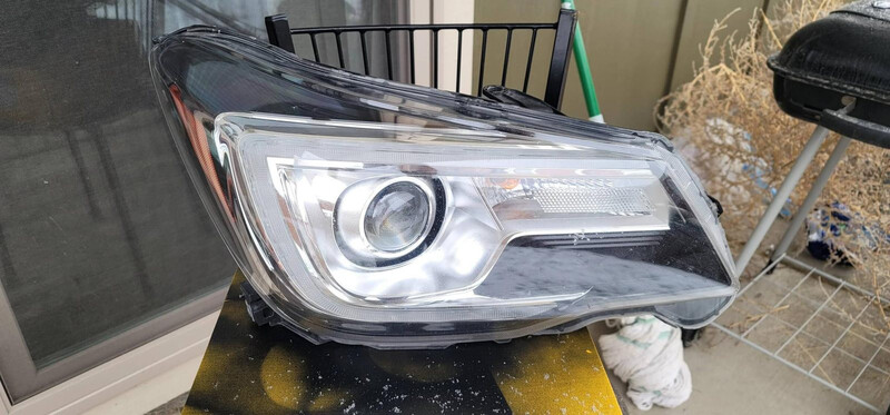 Фара передняя Subaru Forester sj универсал 2017 г.
