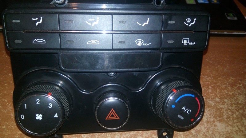 Блок управления климатом Hyundai i30  2011 хэтчбек 1.6 Бензин Одесса