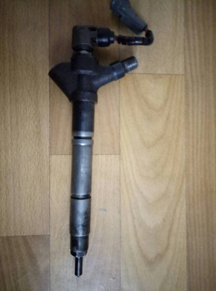Форсунка Common Rail 2367029105   Lexus IS, Toyota Auris, Toyota Avensis, Toyota Corolla, Toyota Corolla Verso, Toyota RAV4
