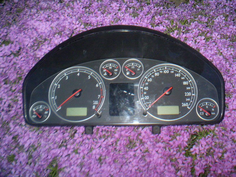 Панель приборная YM2110849AE   Volkswagen Sharan