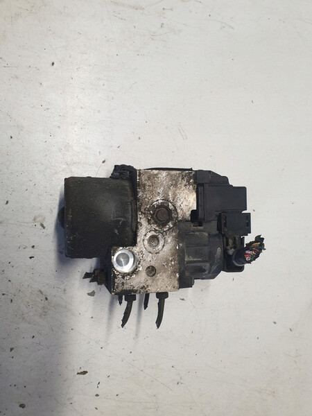 Блок ABS Subaru Forester SG  2003 універсал 2.0 Бензин Конотоп