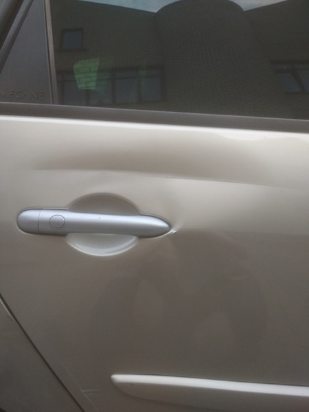 Дверь задняя Renault Scenic 2 хэтчбек 2008 г.  1.6 л бензин Ровно
