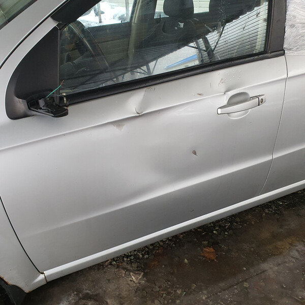 Двері передні ліві Chevrolet Aveo  2008 1.6 Бензин 
