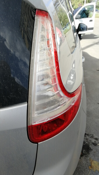 Фонарь задний Renault Grand Scenic 3  2012 универсал 1.5 Дизель Ирпень