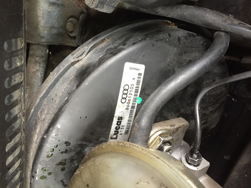 Вакуумний підсилювач гальм 8D0612105 A   Audi A4