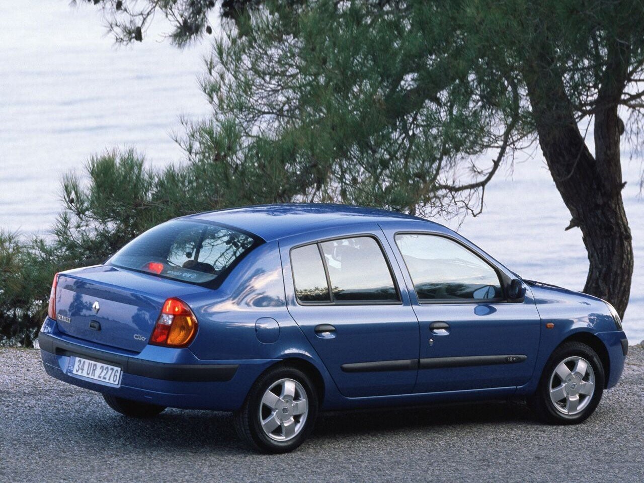 Крышка бензобака Renault Clio Thalia 2000 1.4 Бензин Ужгород