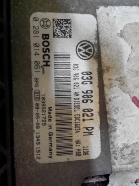 Электронный блок управления двигателем 03G 906 021 PM   Volkswagen Jetta