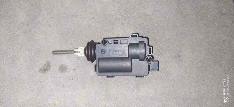 Привід кришки паливного бака Opel Zafira B  2008 1.7 Дизель Олевск