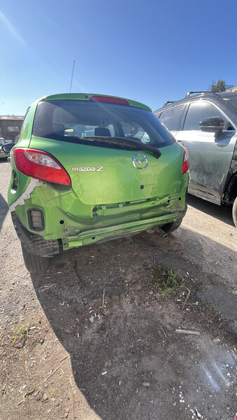 Підсилювач бампера заднього Mazda 2  2008 1.5 Бензин Рівне