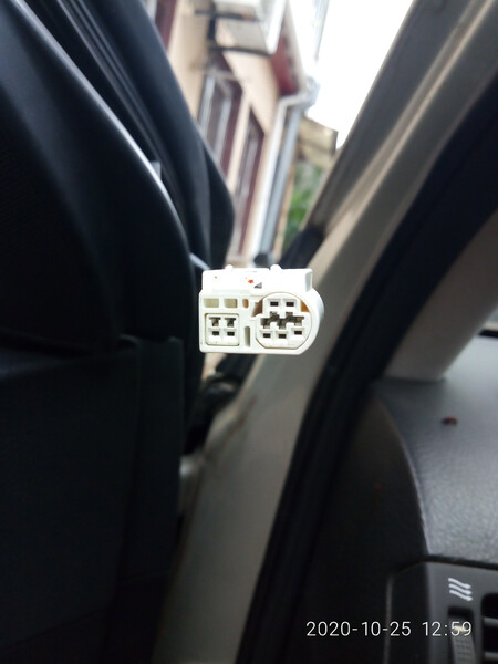 Зеркало заднего вида левое и правое Toyota Avensis  2004 1.8 Бензин 