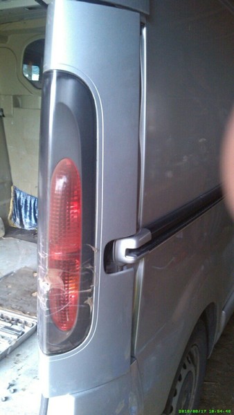 Задний фонарь Renault Trafic 2 2005 г.  2.5 л дизель Киев