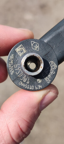 Форсунка 0 445 110 634   Opel Vivaro, Renault Master