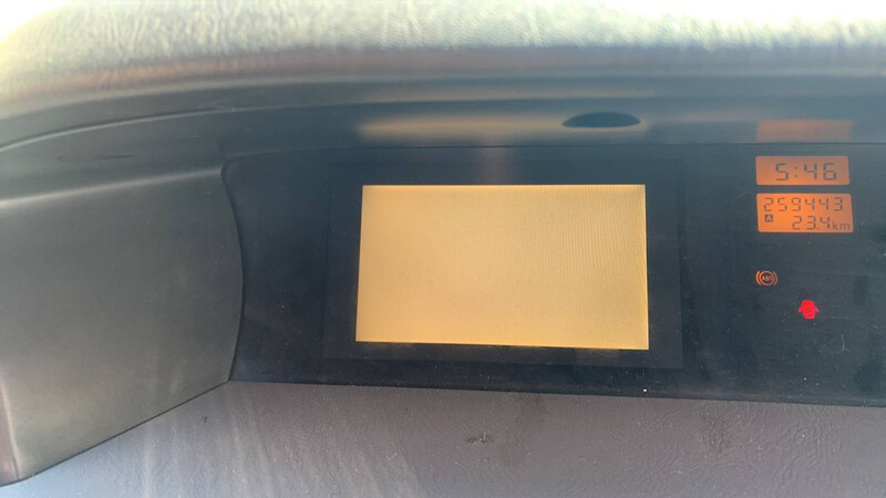 Экран панели приборов Nissan Gloria 2000 г.  2.5 л бензин Одесса