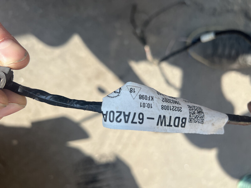 Бампера проводка Mazda 3 2022 р.  2.5 л бензин