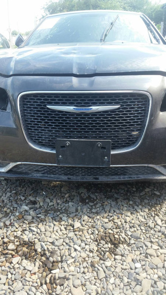 Решетка радиатора, и бампера Chrysler 300 C  2017 3.6 Бензин 