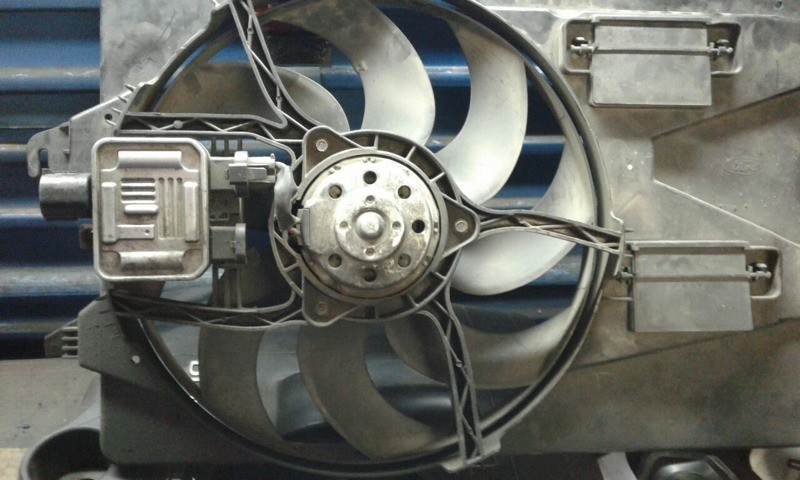 Вентилятор охолодження двигуна Ford Mondeo 3 2005 р.  2.0 л дизель Київ