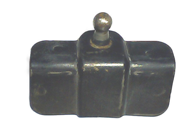 Крепления аммортизаторов багажника к кузову Ford Mondeo 2  1997 хэтчбек 2.5 Бензин Одесса