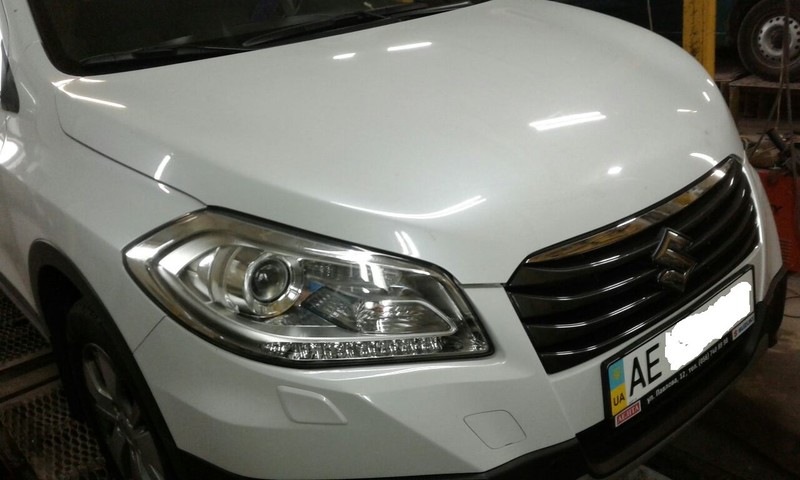 Бампер передний нижняя часть Suzuki SX4  2015 хетчбек 1.6 Бензин Дніпро