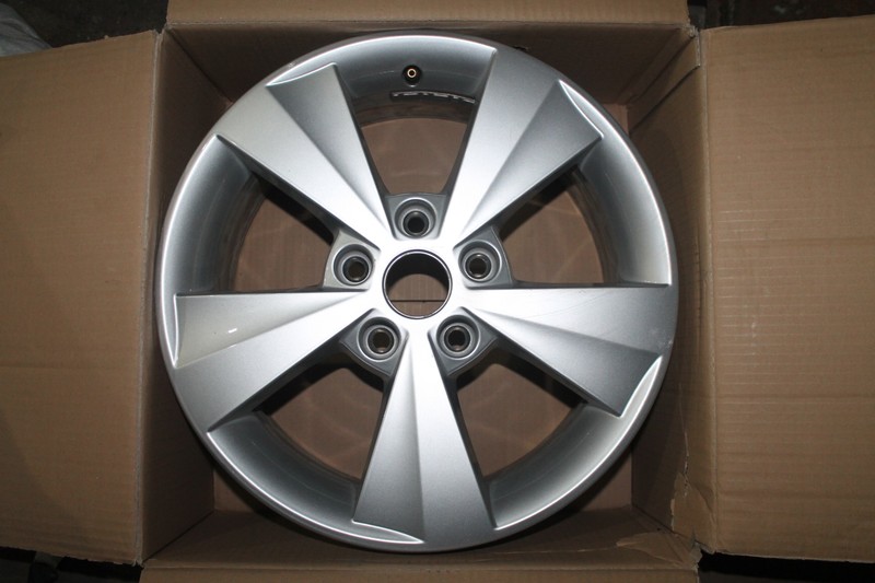 Диски легкосплавные 5E0601025C   Skoda Octavia