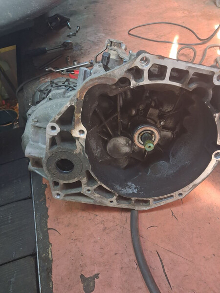 МКПП Suzuki Swift  2008 универсал 1.3 Дизель Бровары