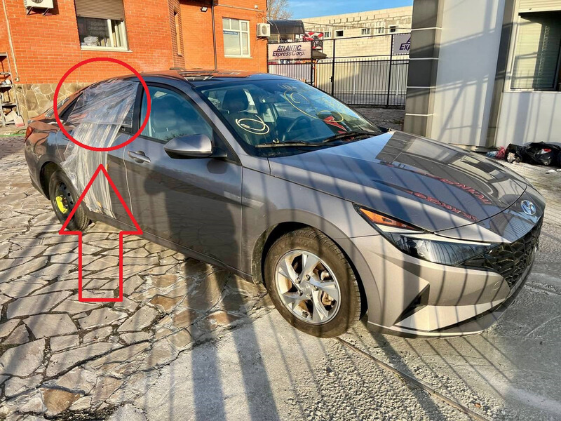 Скло бічне праве Hyundai Elantra  2021 2.0 Бензин Київ